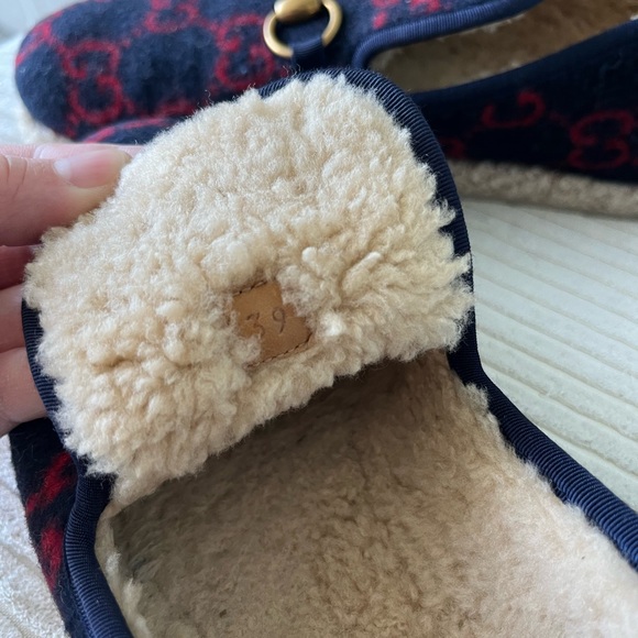 Gucci GG shearling loafers size 39 - Picture 6 of 12